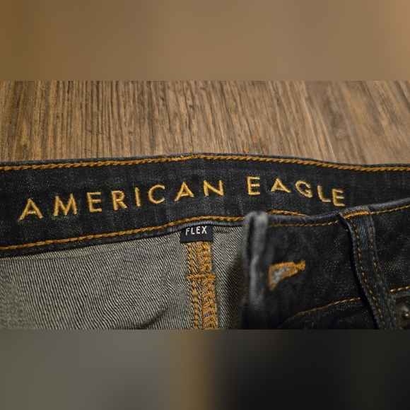 American Eagle, Men's size 34 x 34, Jean's, Original Straight, Flex, Barely Worn - Picture 3 of 9